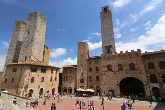 San Gimignano, Piazza del duomo