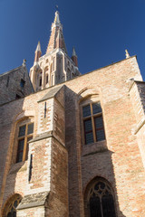 Fototapeta na wymiar Onze-Lieve-Vrouwekerk, Brugge