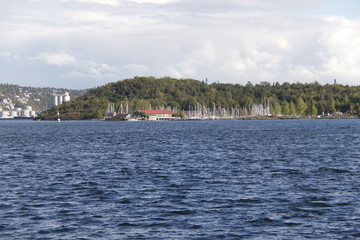Fototapeta na wymiar Fjord à Oslo, Norvège