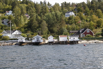 Chalets au bord du fjord de Oslo, Norvège