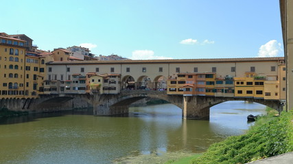 Fototapeta na wymiar panorama ponte vecchio firenze Italia Europa