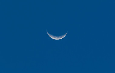 Crescent moon - Lua crescente © Leonardo Araújo