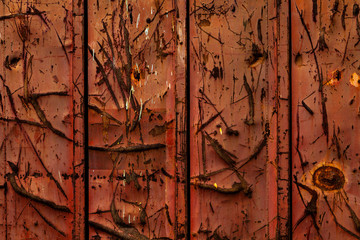 Rostige verschrammte Metallwand