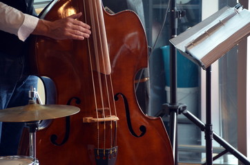 Kontrabass