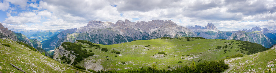 Plätzwiese Strudelkopf 2018-17  Panorama Aussicht vom Strudelkopf Richtung Drei Zinnen