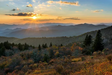 Poster Blue Ridge Mountains schilderachtige zonsondergang © aheflin