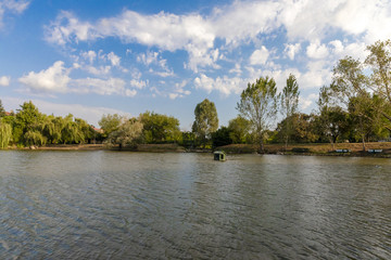 Fototapeta premium Summer Lake Landscape