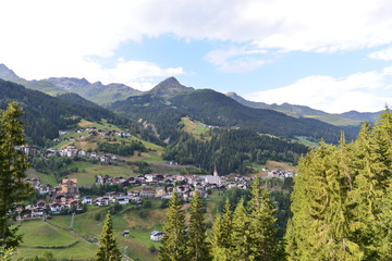 Fototapeta na wymiar Luftansicht Kappl im Paznauntal Tirol 