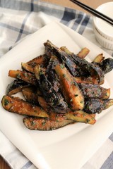 なすと大葉のみそ炒め