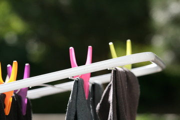 Wäscheklammern mit Socken 2