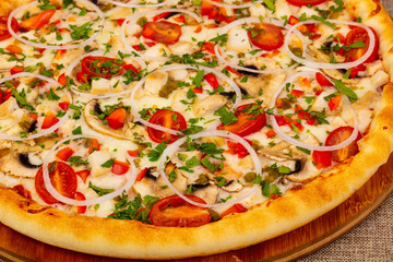 Pizza with mushroom and chicken
