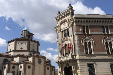 Fototapeta na wymiar Legnano, Italy: Malinverni Palace and San Magno church