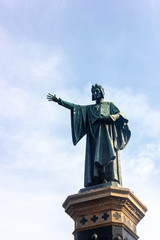 Fototapeta premium Monument to Dante Alighieri in Trento, Italy