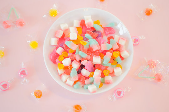 グミ キャンディー スイーツ ロリポップ カラフル パステル ゆめかわいい 女子 Stock Photo Adobe Stock グミ キャンディー スイーツ ロリポップ カラフル パステル ゆめかわいい 女子 Stock Photo Adobe Stock