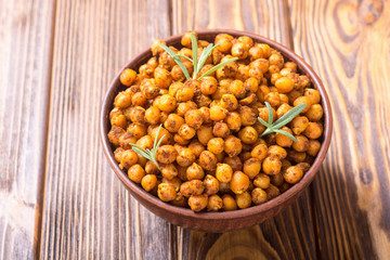 Roasted chickpeas with rosemary