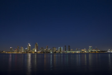 Fototapeta na wymiar San Diego California nightscene reflection