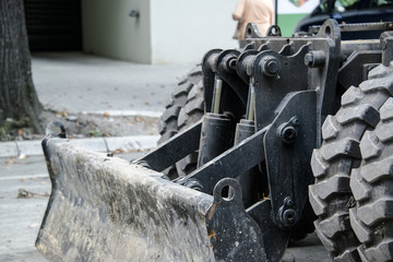 Excavator, hydraulics, tires, screws