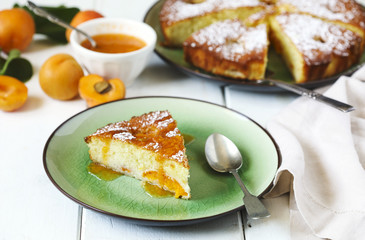 Apricot pie