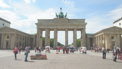 Obraz premium Brandenburg Gate (Brandenburger Tor) in Berlin, Germany