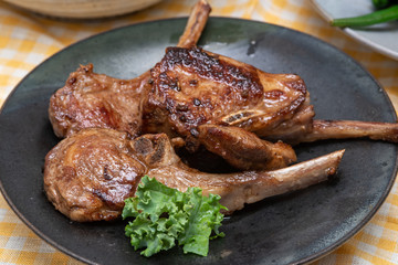 Pan Seared Lamb chops plate close-up