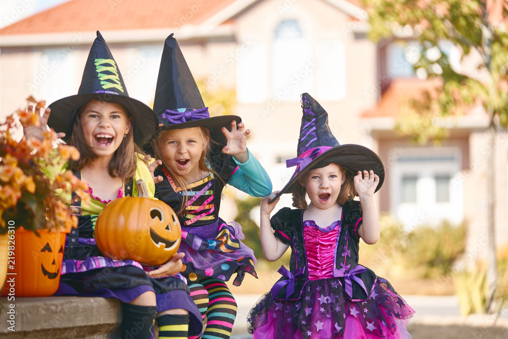 Wall mural children on Halloween