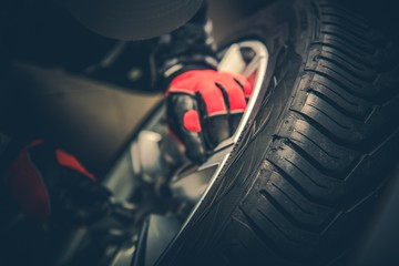 Vulcanizer Tire Repair Job