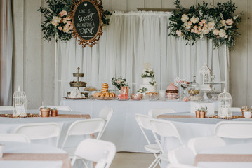 Wedding reception details, wedding cake, sweet treats