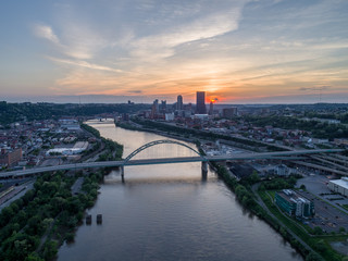 Fototapeta na wymiar Sunset over Monongahela River and Downtown Pittsburgh