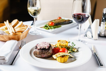 steak with grilled vegetables