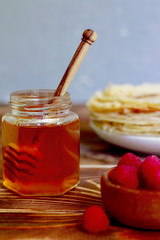 raspberries  with pancakes