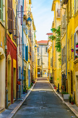 A narrow street in the Le Panier district of Marseille, France © dudlajzov