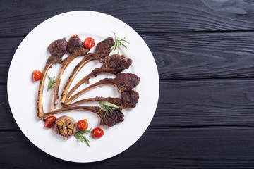 Grilled ribs or rack of lamb and ingridient