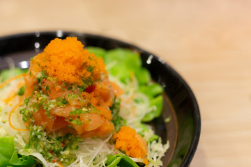 salmon salad spicy