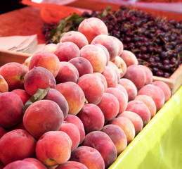 Lot of ripe peaches on the market.