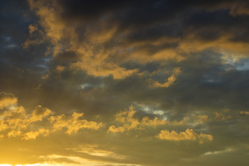 Obraz premium Beautiful clouds at sunset, abstract nature background