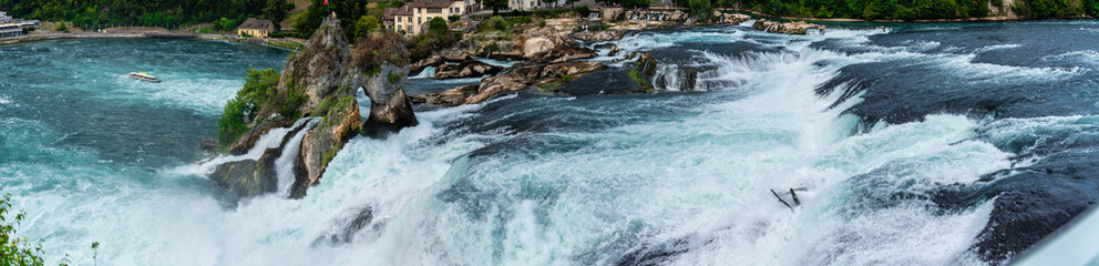 Rheinfall bei Neuhausen Panorama © Karl Allen Lugmayer