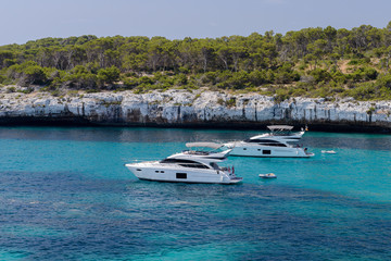 Fototapeta na wymiar beautiful sea lagoon with beach and yachts