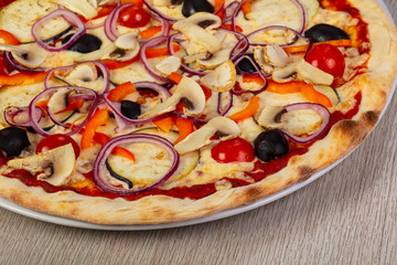 Vegetarian pizza with mushrooms