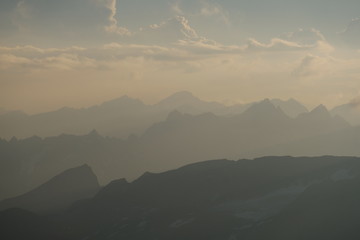 Berg-Silhouette am Großglockner 