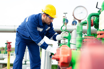 Operator in natural gas production industry