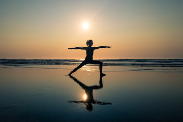 Yoga am Strand