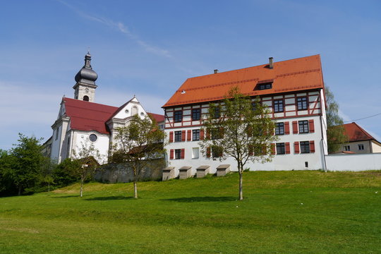 Stadtpanorama Ehingen mit Herz-Jesu-Kirche