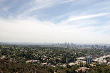 Fototapeta na wymiar A view of Los Angeles cityscape from Getty museum in summer time