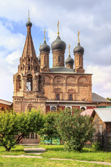 Fototapeta na wymiar Cathedral of the Dormition of the Theotokos of Krutitsy Patriarchal Metochion in Moscow, Russia.
