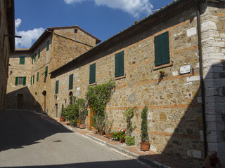 Calle de San Quirico d'Orcia, Toscana, Itália