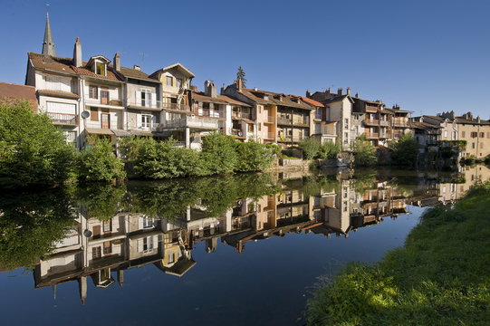 France, South-Western France, Cantal, Aurillac, houses along the Jordanne River