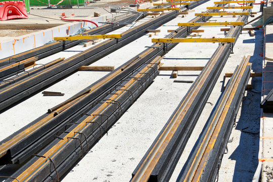 Pose rails tramway