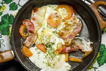 Iron pans and bacon eggs