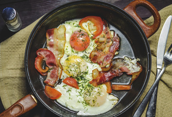Iron pans and bacon eggs