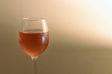 WIne glass with red wine
